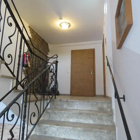 Alpenhaus Denver * انتدورف