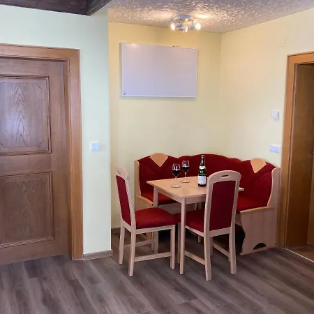Alpenhaus Denver Apartment *